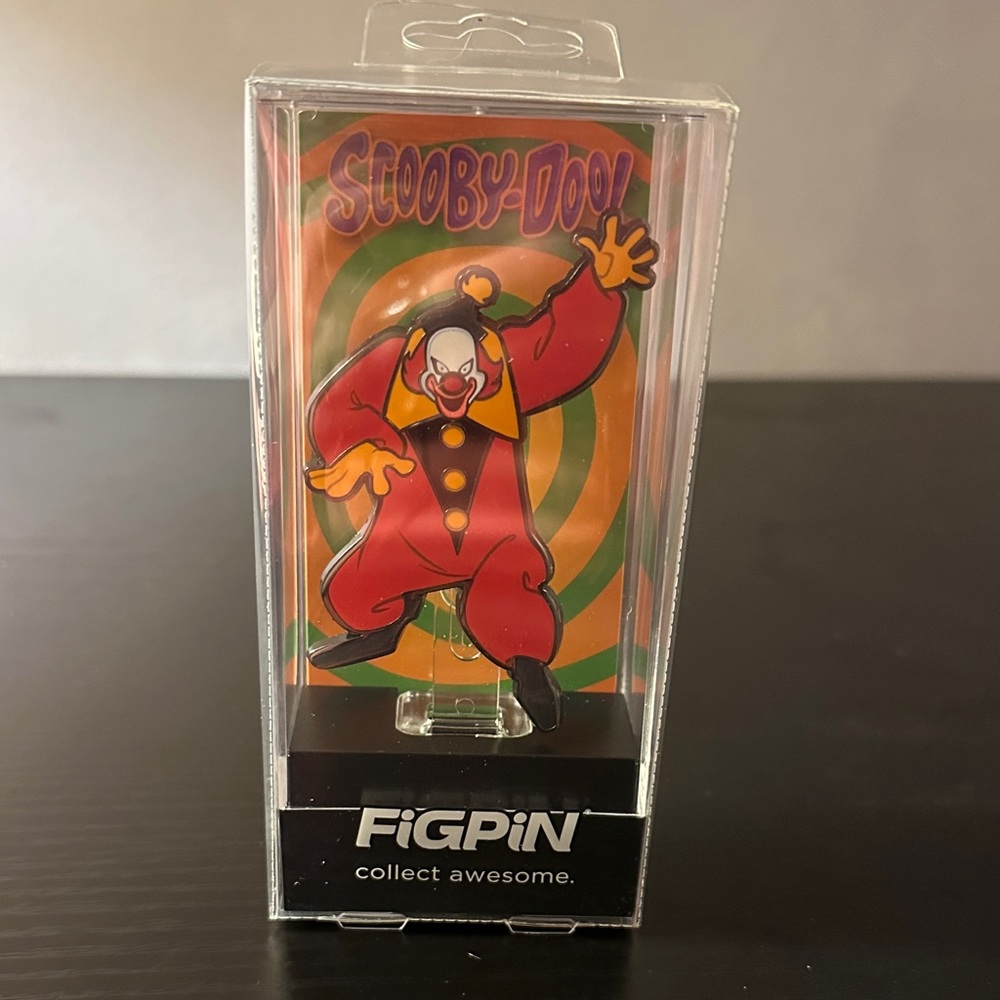 FiGPiN Scooby Doo Ghost Clown #1572 Collectible Pin (NWT)